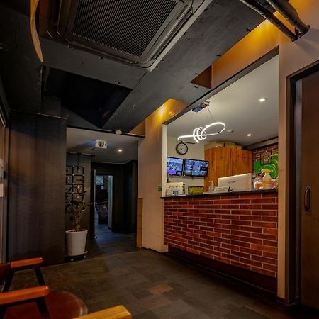 Queens Hotel Seomyeon Пусан Екстериор снимка