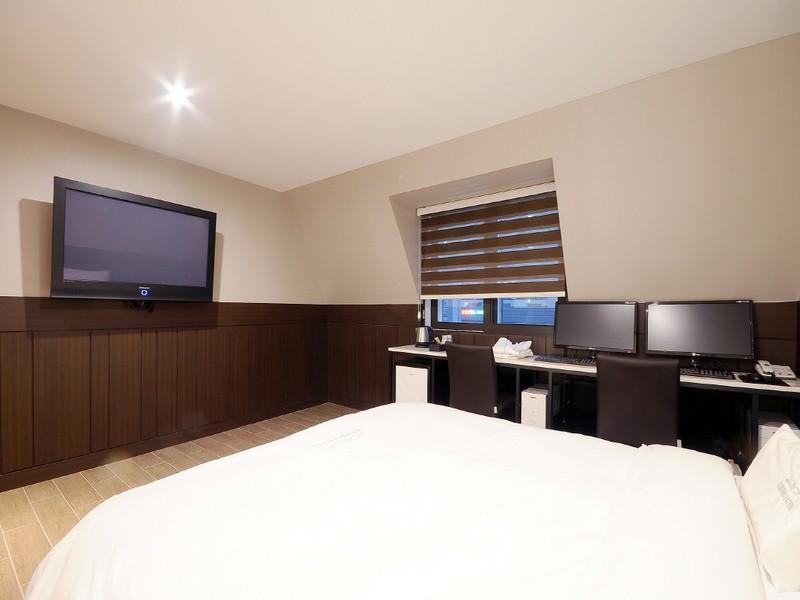 Queens Hotel Seomyeon Пусан Екстериор снимка
